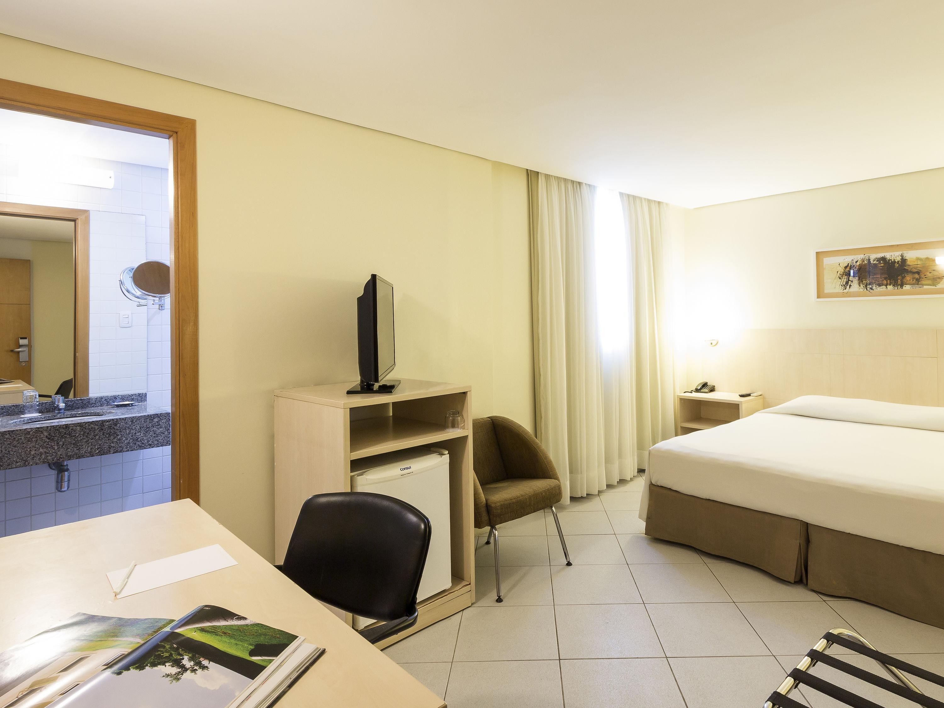 Отель Ibis Styles Belem Batista Campos Экстерьер фото