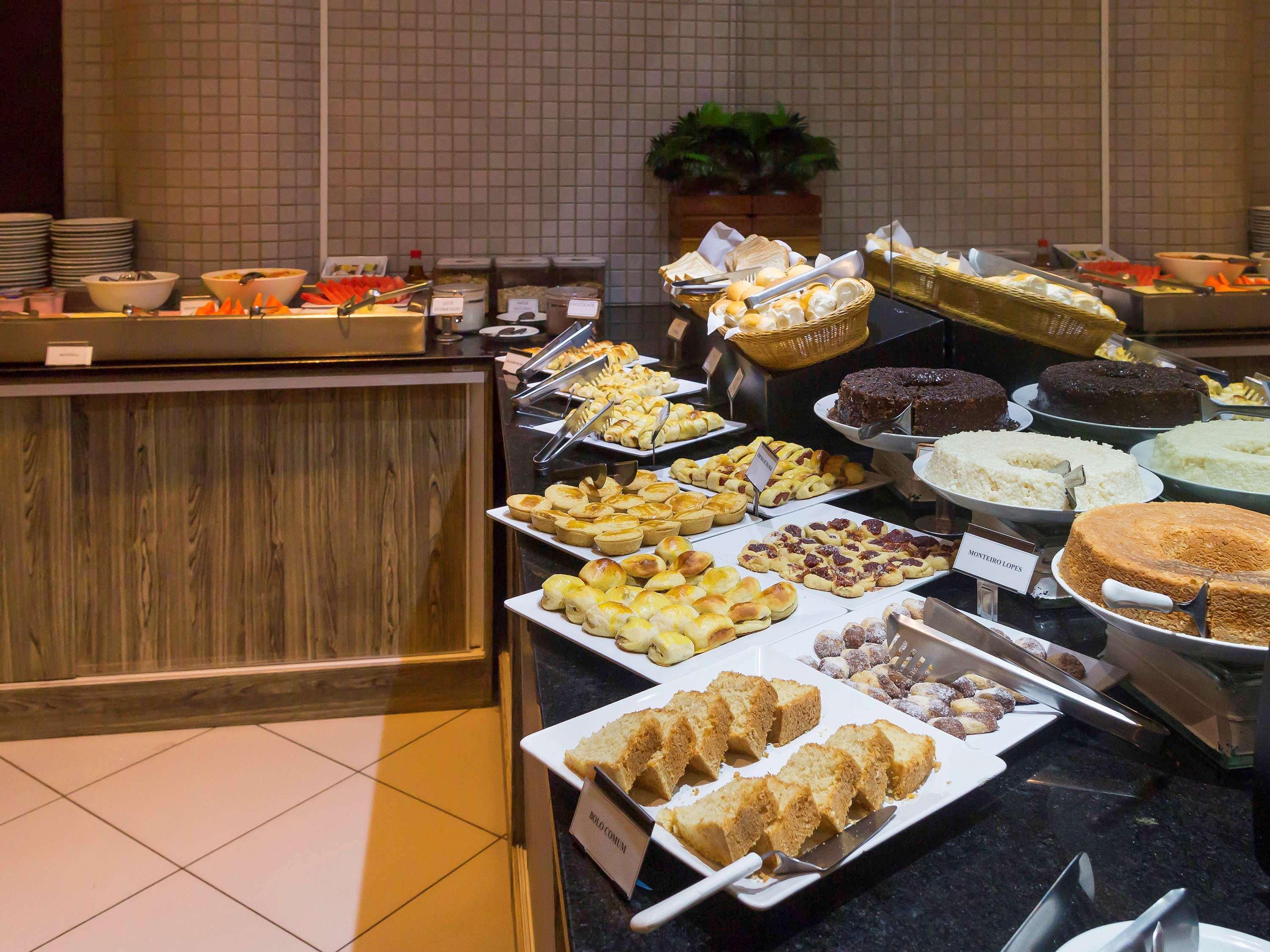Отель Ibis Styles Belem Batista Campos Экстерьер фото