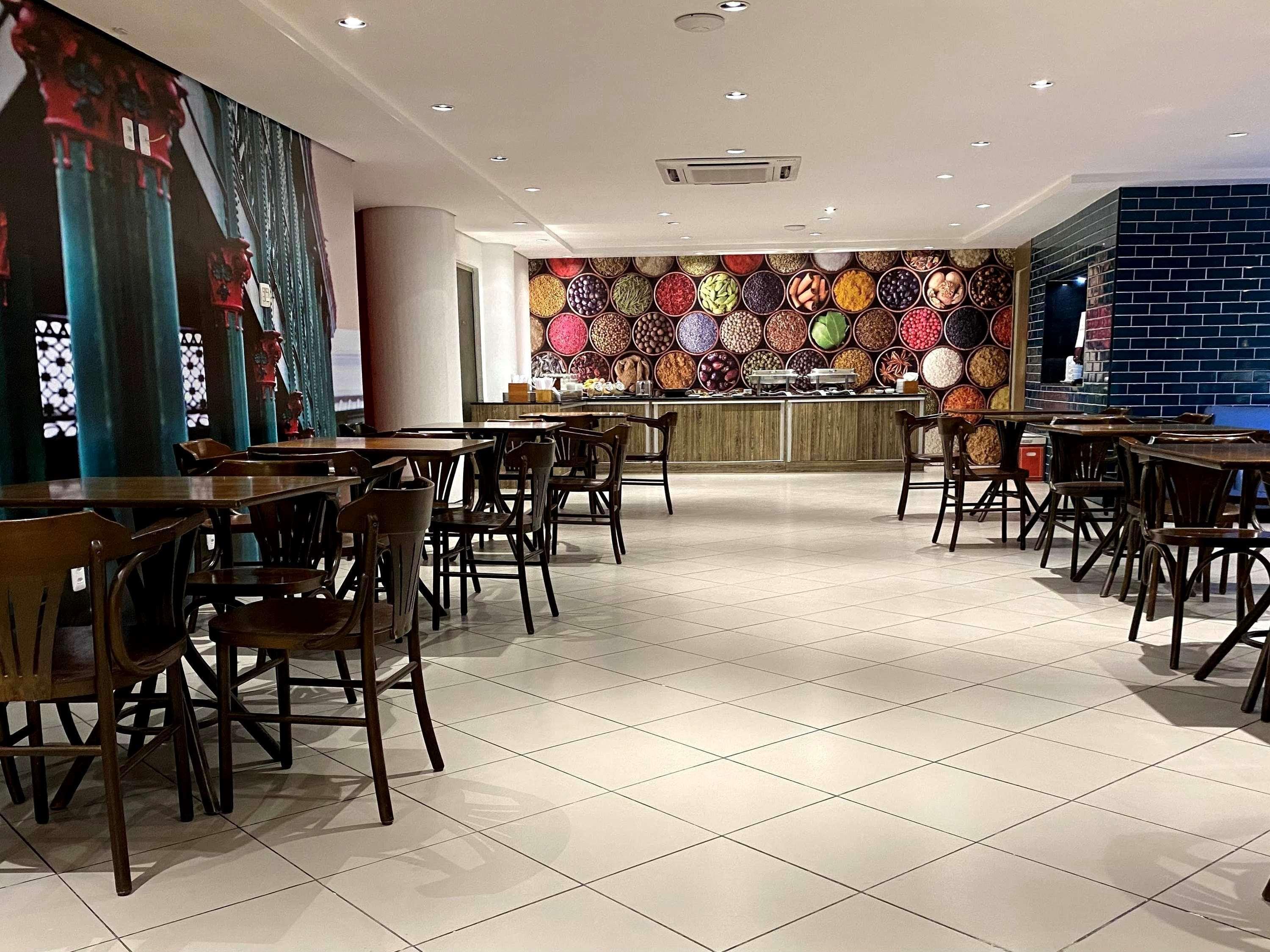 Отель Ibis Styles Belem Batista Campos Экстерьер фото