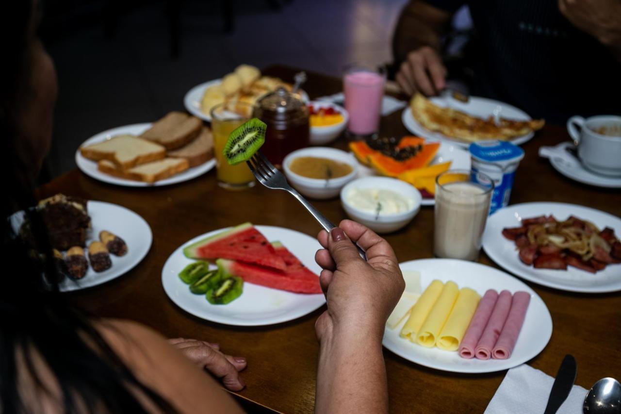 Отель Ibis Styles Belem Batista Campos Экстерьер фото