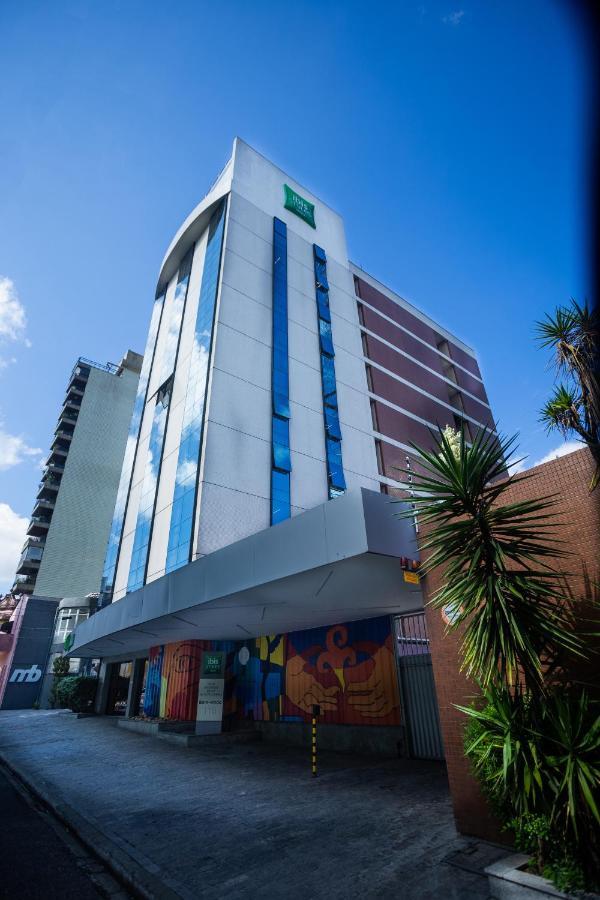 Отель Ibis Styles Belem Batista Campos Экстерьер фото