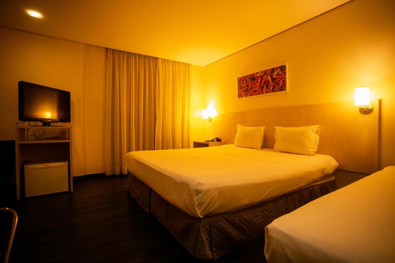 Отель Ibis Styles Belem Batista Campos Экстерьер фото