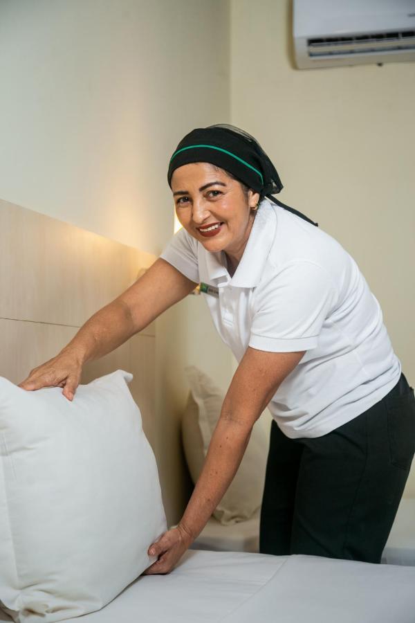 Отель Ibis Styles Belem Batista Campos Экстерьер фото