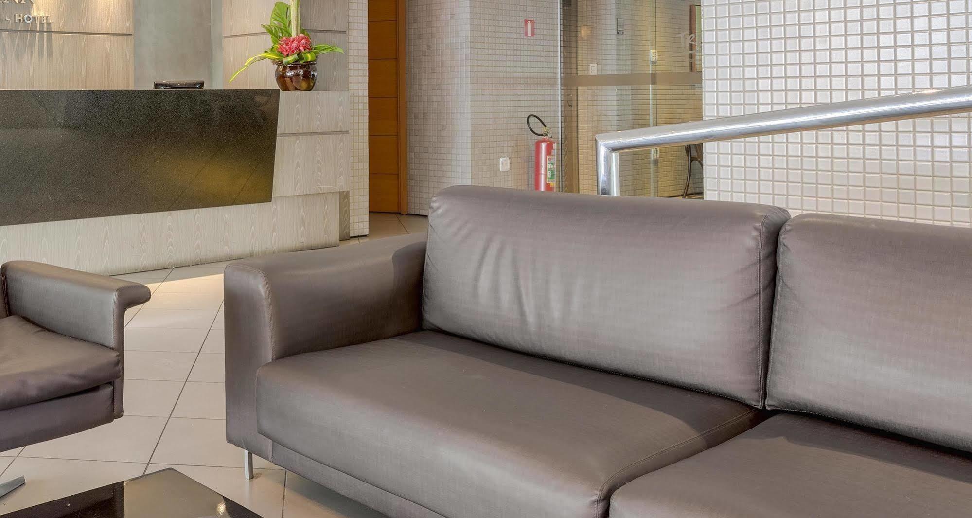 Отель Ibis Styles Belem Batista Campos Экстерьер фото